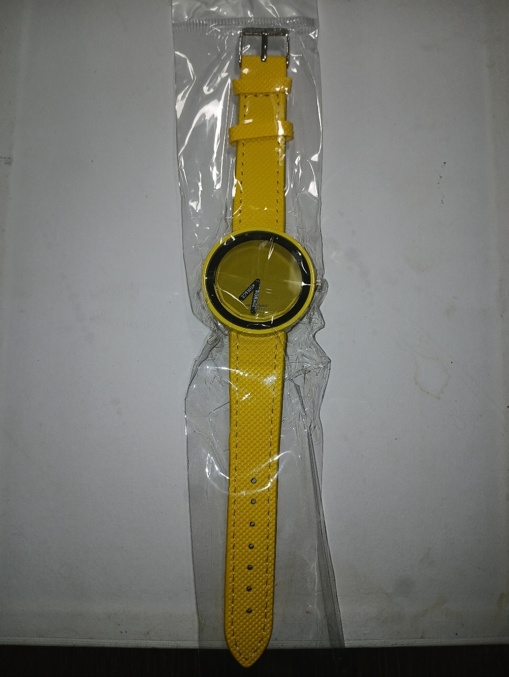 Yellow Minimalist Quartz Watch - Picture 6 of 7